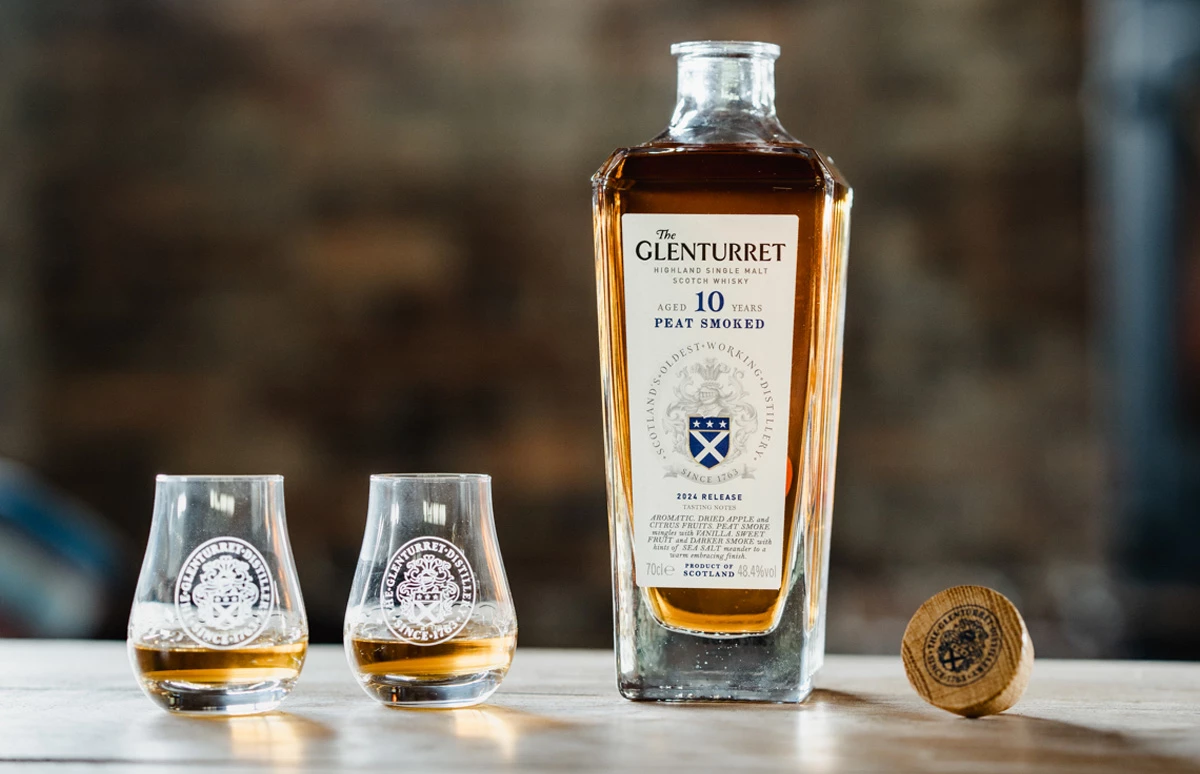 Geturfde whisky’s bij Slijterij van der Poorte uit Zetten