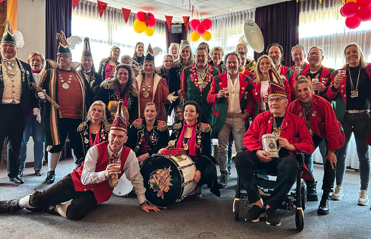 Bezoek Hoogheden Kadolstermennekes bij De Monnik Dranken & Carnavalstour 2025 7