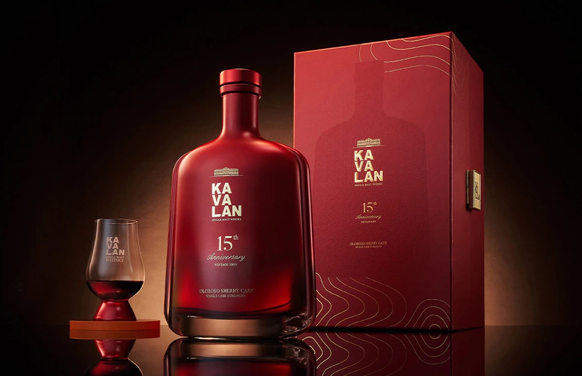 Kavalan 15YO 2009 15th Anniversary Ex-Bourbon Single Cask 2