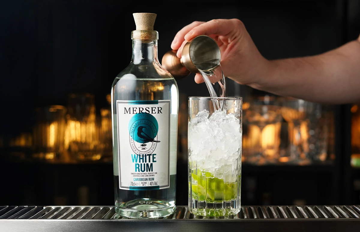 Nieuw in het assortiment van De Monnik Dranken per april 2025: Merser White Rum