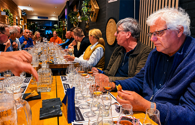 Filliers verovert de Proefsalon: whisky én jenever in het hart van Meppel