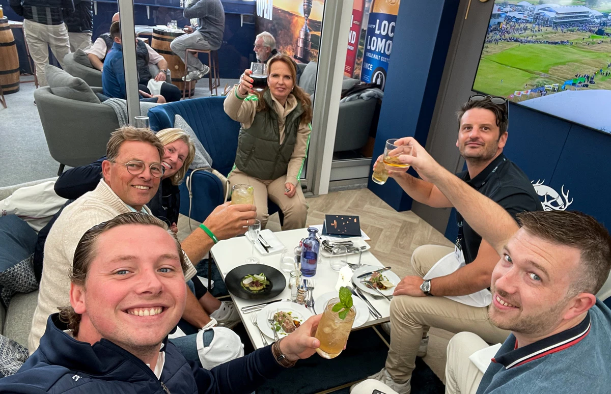 Nederlandse golfclubs op uitnodiging van Loch Lomond naar The Open in Schotland