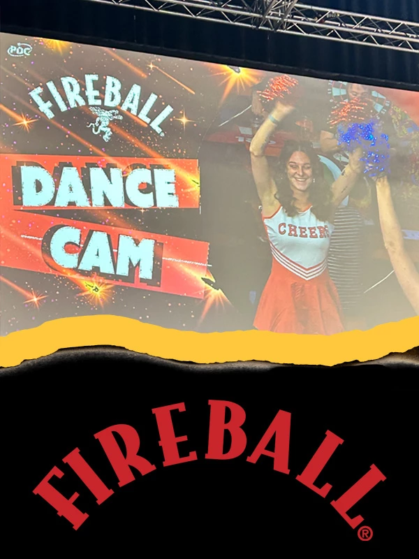 Fireball Cinnamon Whiskydanst op World Series of Darts Finals in AFAS Live 3
