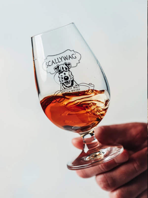 Scallywag Winter Edition 2024 Orange Wine Cask sfeer 3