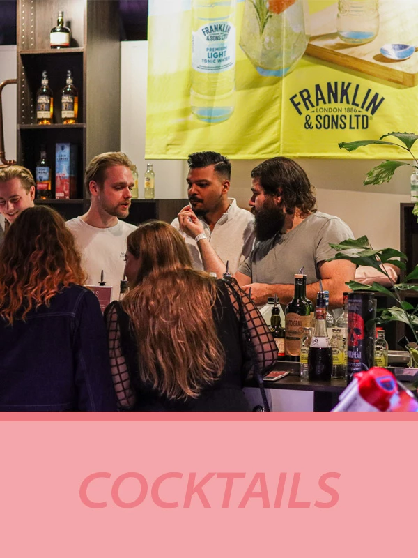 Cocktails proeven op The Art of Drinks 2024