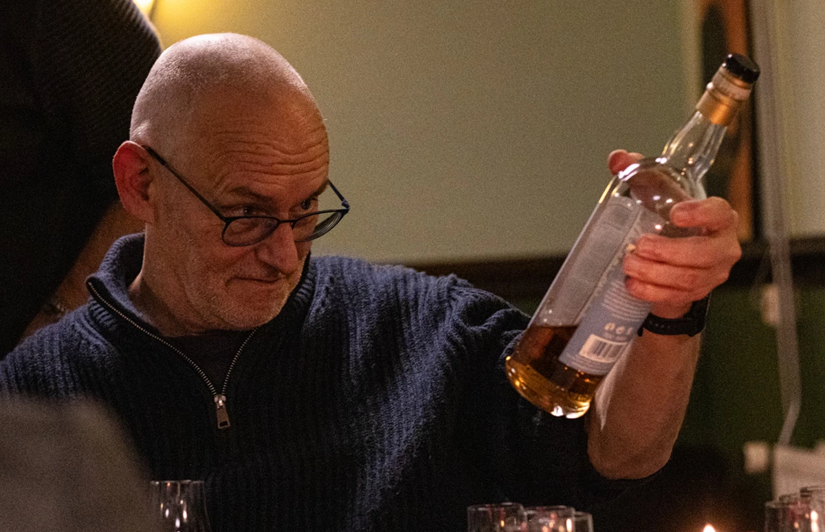 De avond bij slijterij Berendsen in Enschede begon met Tomintoul, The Gentle Dram uit Speyside