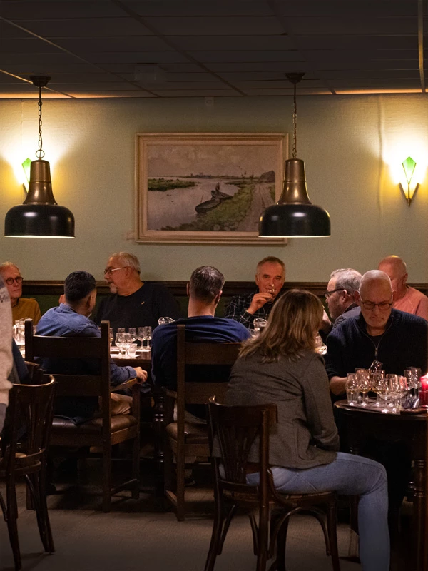 Sfeer bij whiskyproeverij Slijterij Berendsen in Enschede 4